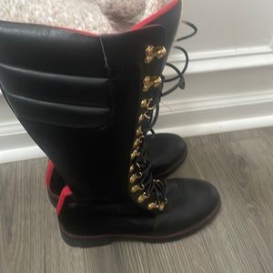 Driftwood expedition flat